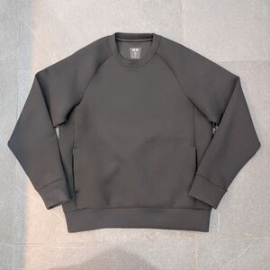 Uniqlo Ultra Stretch Dry Sweatshirt Men's S/P (New W/O Tags)